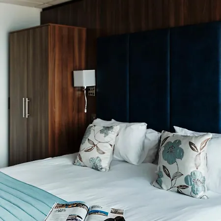 Ambassadeur Hotel