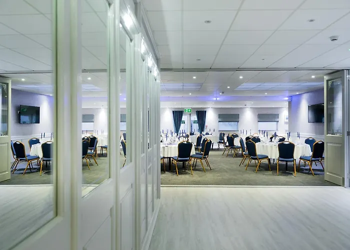 Ambassadeur 3* Saint Clement