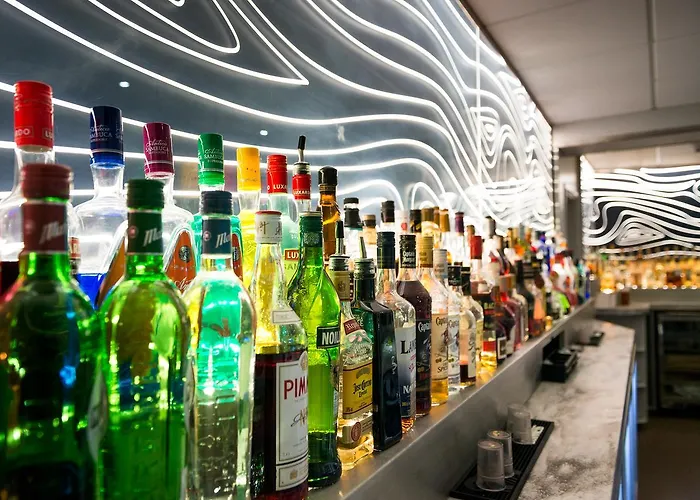 Ambassadeur Hotel 3*