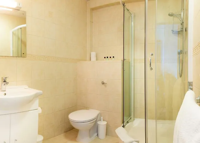 Ambassadeur 3* Saint Clement