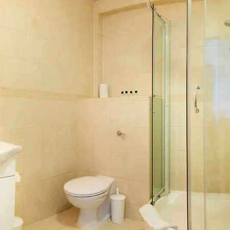 Ambassadeur 3* Saint Clement